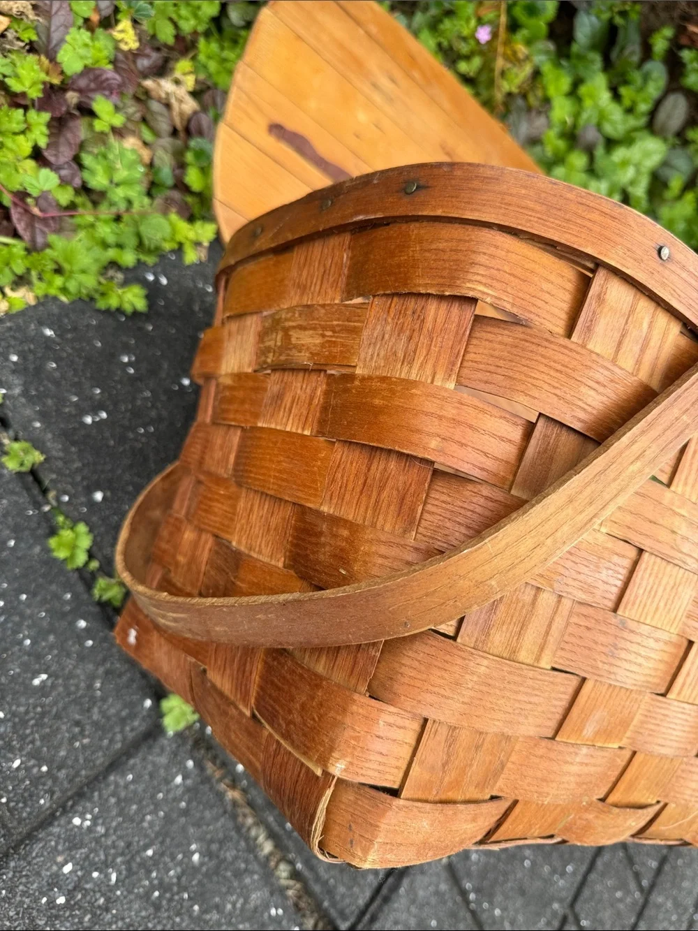 Wov-N-Wood Jerywil Vintage MCM Classic Woven Picnic Basket with Dual Handles